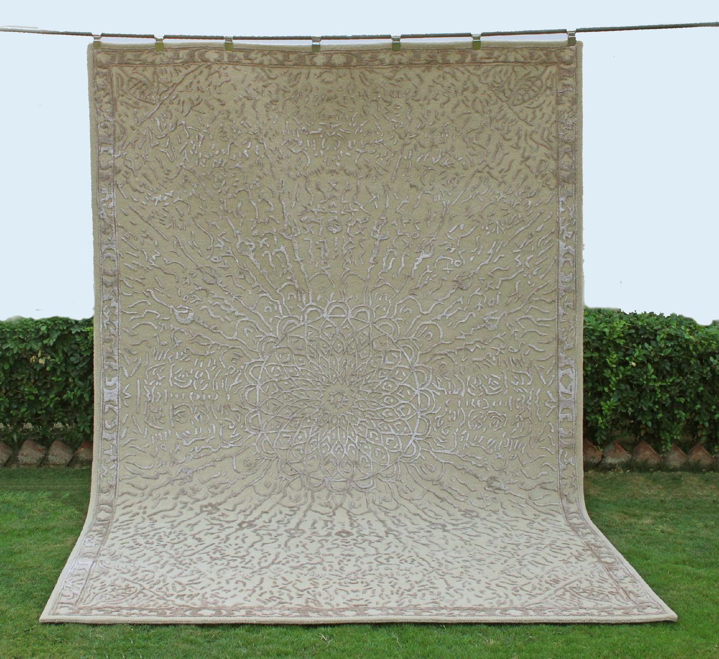 VIRSA 01 - Beige Wool Rug
