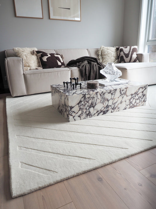 IZABEL Wool Rug – Handwoven