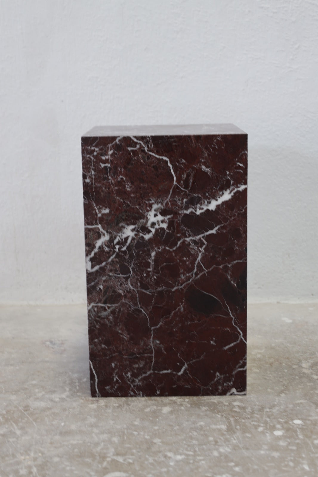 Soraya sidebord - Rosso Levanto Marmor