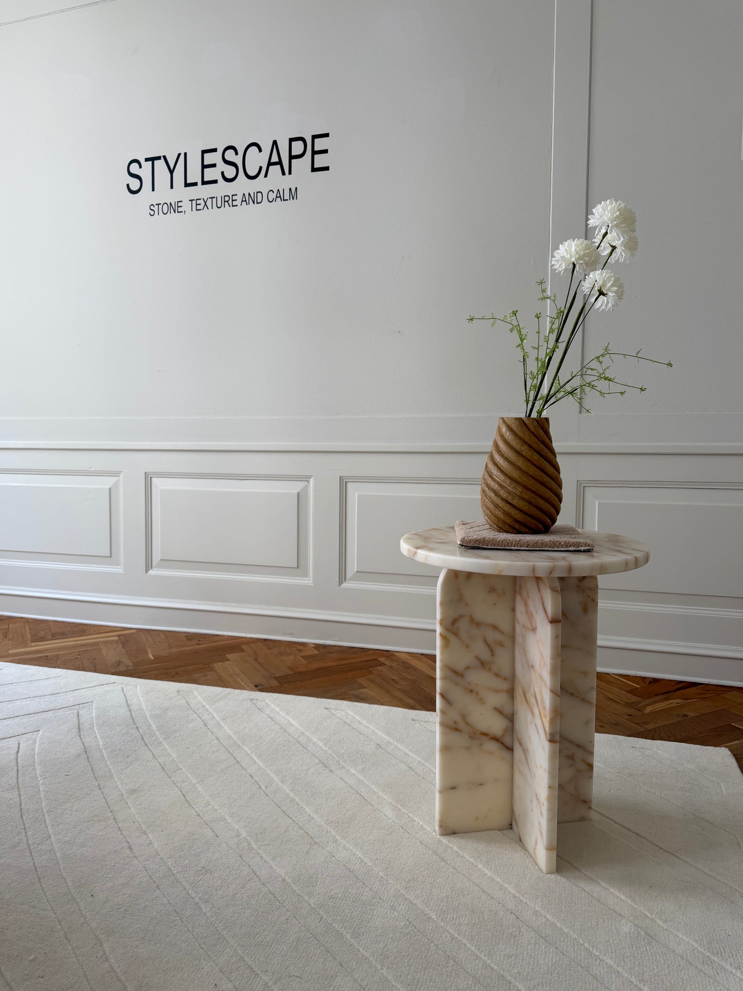Elara Side Table - Calacatta Gold Marble