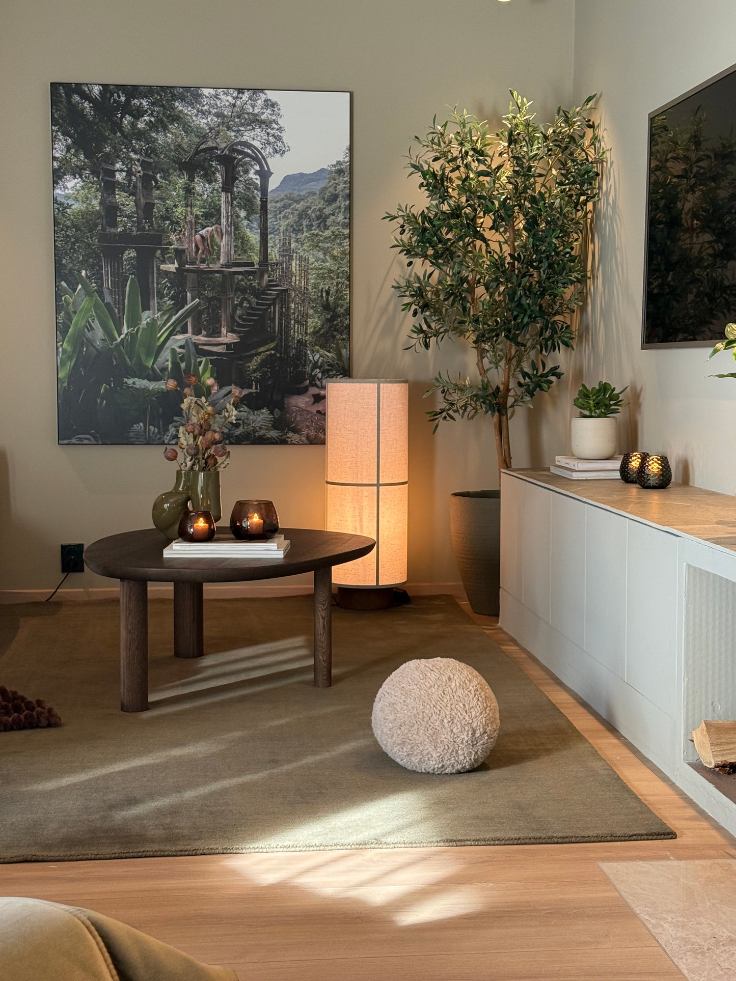 QUIET LUXURY SOLID WOOL - OLIVE